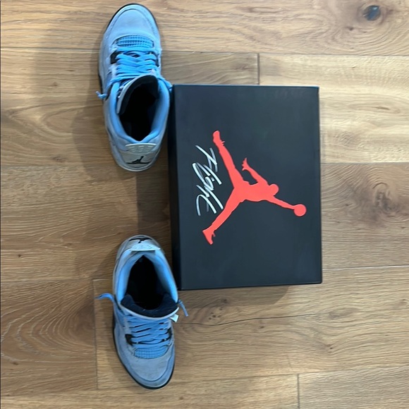 Jordan 4 University Blue Authentic - Picture 6 of 6